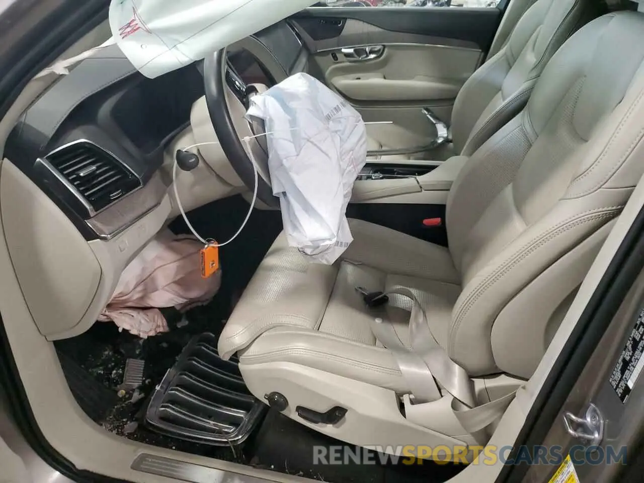 7 fotografías del automóvil dañado YV4A22PL5N1802407 VOLVO XC90 2022