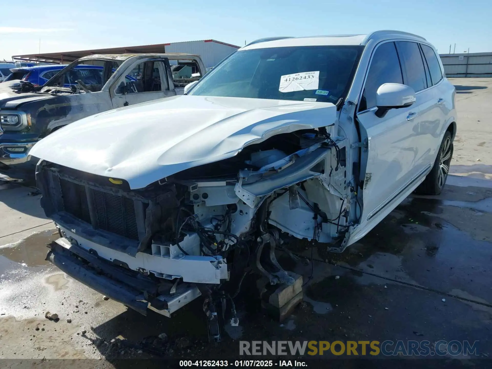 6 fotografías del automóvil dañado YV4A22PL6N1828806 VOLVO XC90 2022