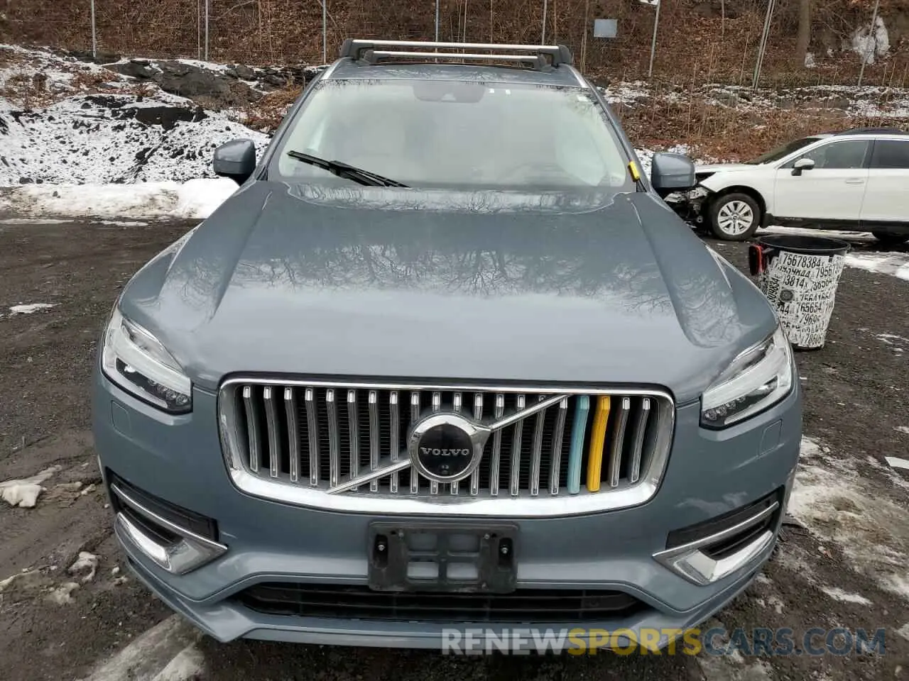 5 fotografías del automóvil dañado YV4A22PL8N1871611 VOLVO XC90 2022