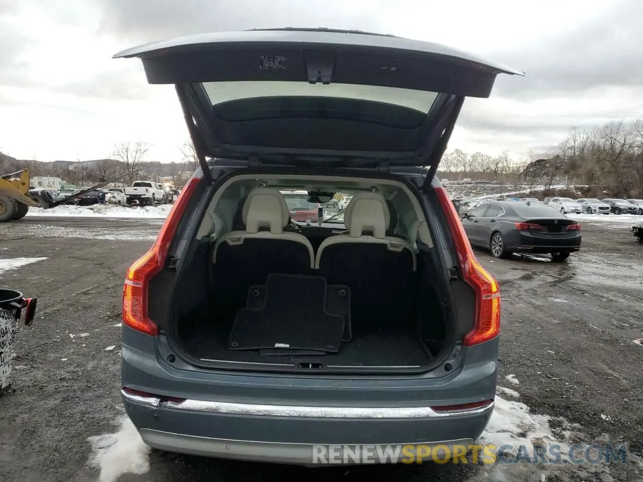 6 fotografías del automóvil dañado YV4A22PL8N1871611 VOLVO XC90 2022