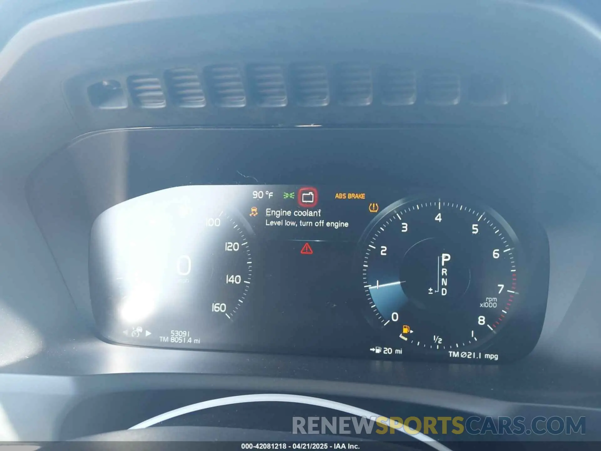 10 fotografías del automóvil dañado YV4A22PLXN1825701 VOLVO XC90 2022