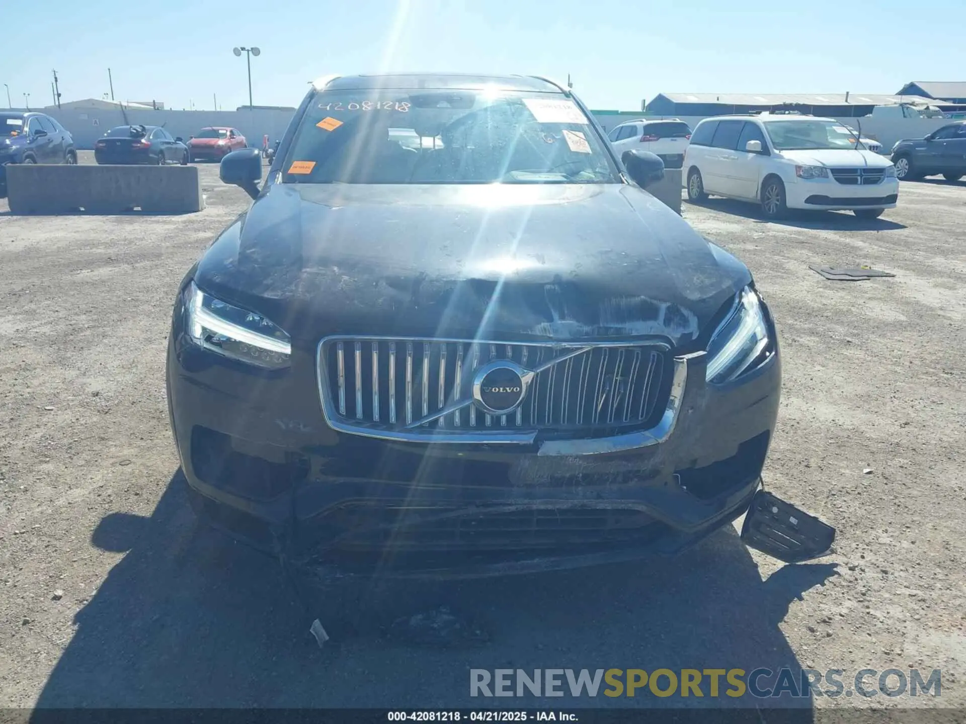 12 fotografías del automóvil dañado YV4A22PLXN1825701 VOLVO XC90 2022