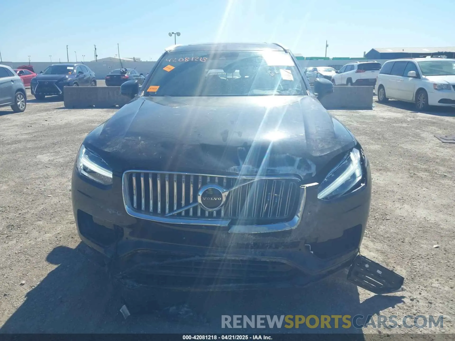 6 fotografías del automóvil dañado YV4A22PLXN1825701 VOLVO XC90 2022