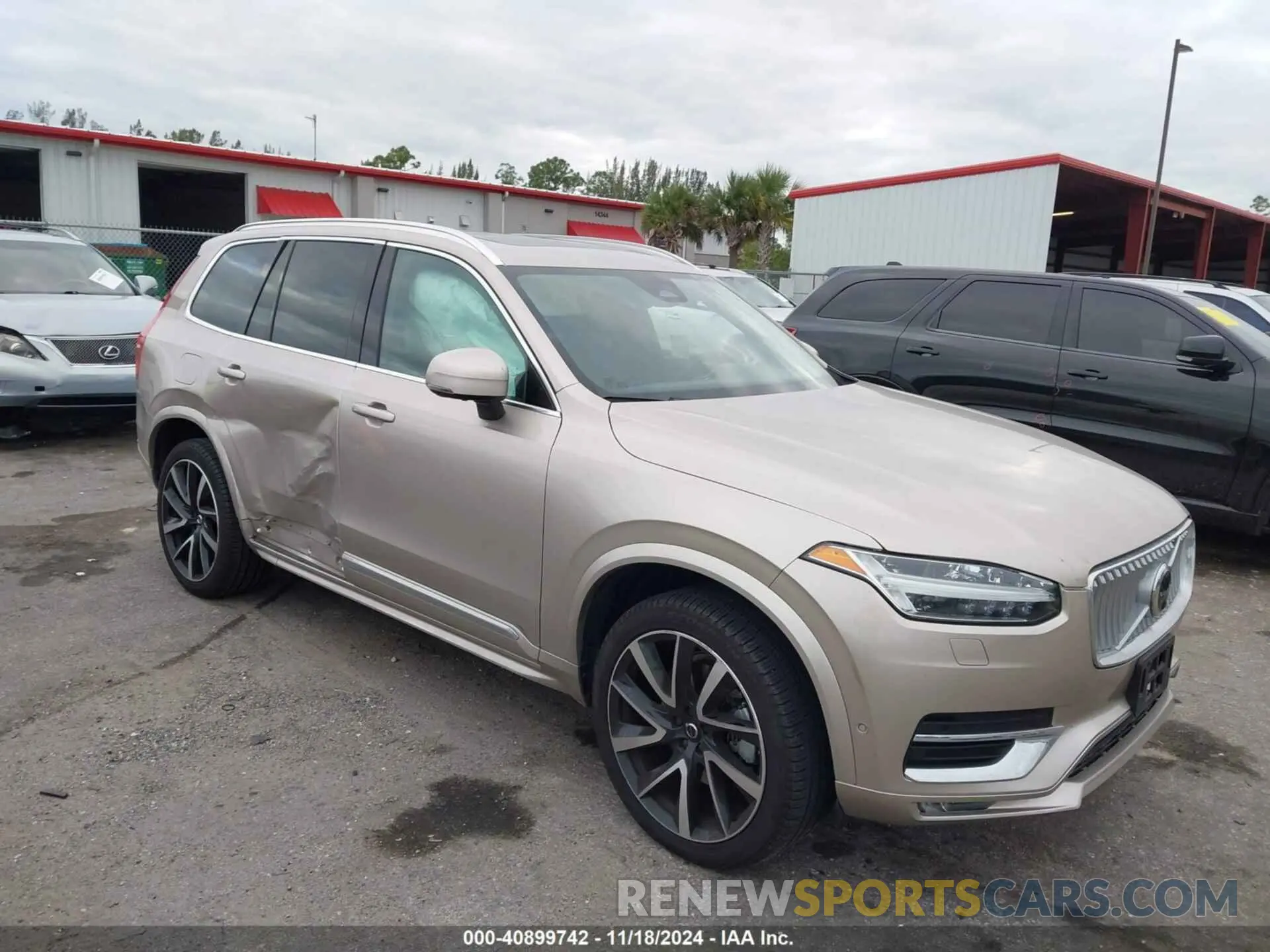 1 fotografías del automóvil dañado YV40621N1P1991537 VOLVO XC90 2023