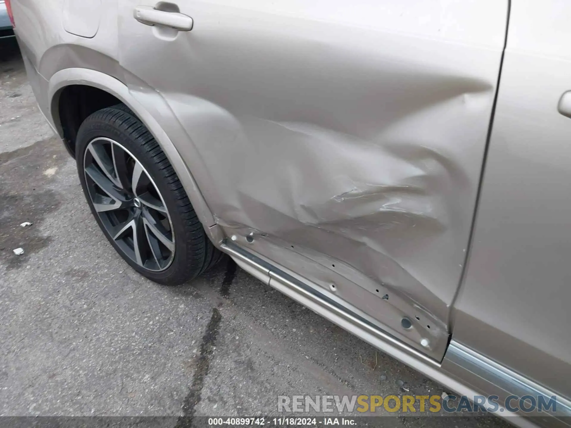 6 fotografías del automóvil dañado YV40621N1P1991537 VOLVO XC90 2023