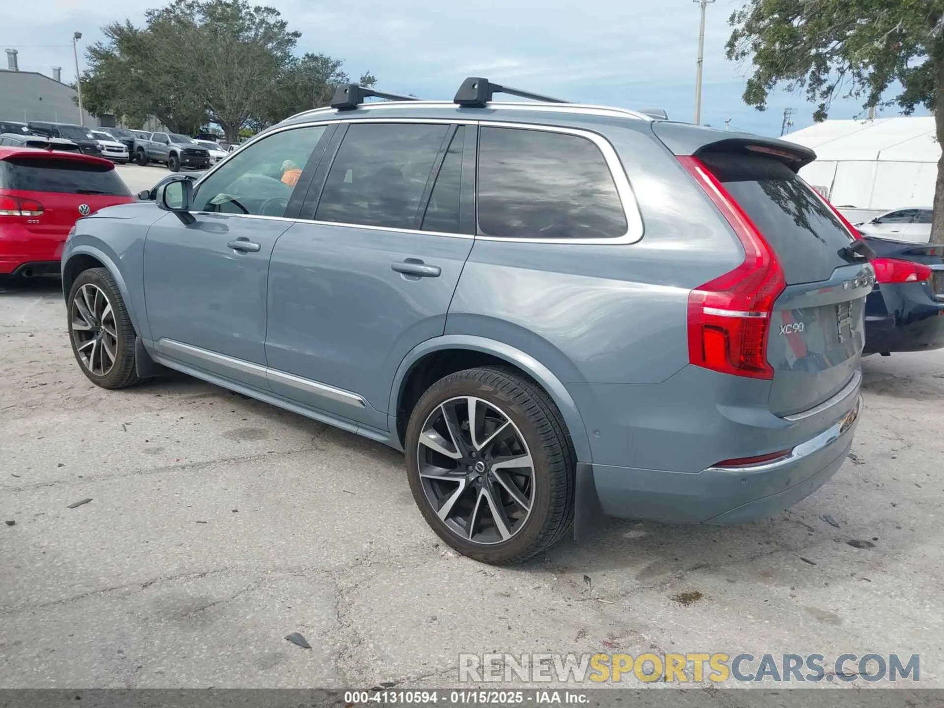3 fotografías del automóvil dañado YV4L12PNXP1983388 VOLVO XC90 2023