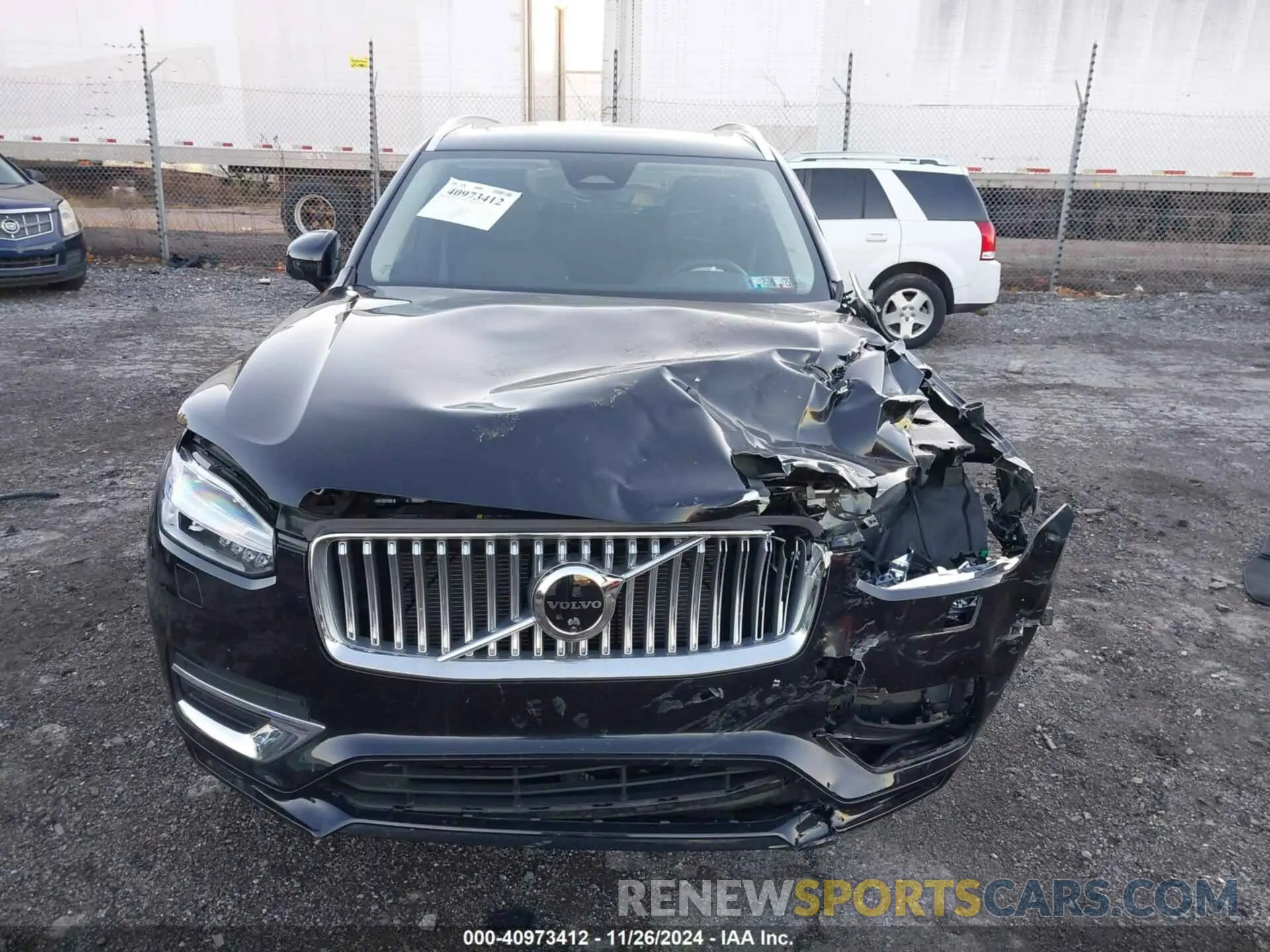 6 fotografías del automóvil dañado YV4L12PE4R1209107 VOLVO XC90 2024