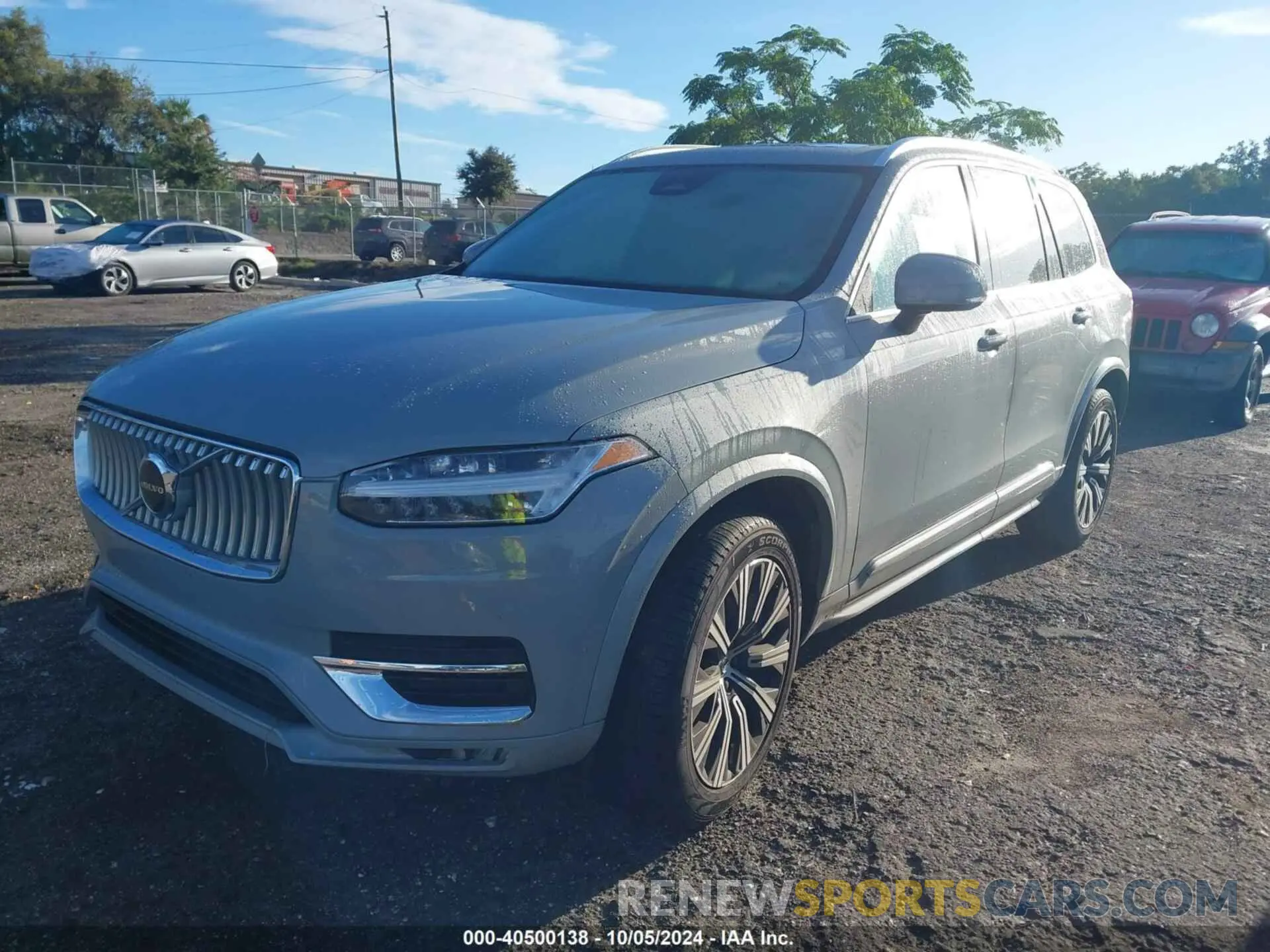 2 fotografías del automóvil dañado YV4L12PK1R1190067 VOLVO XC90 2024