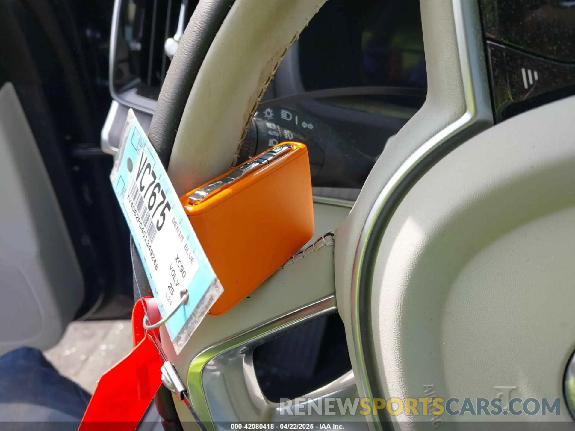11 fotografías del automóvil dañado YV4062PG4S1349248 VOLVO XC90 2025