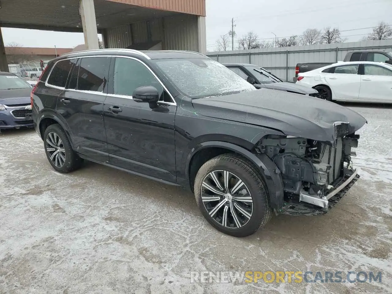 4 fotografías del automóvil dañado YV4062PV6P1986857 VOLVO XC90 CORE 2023
