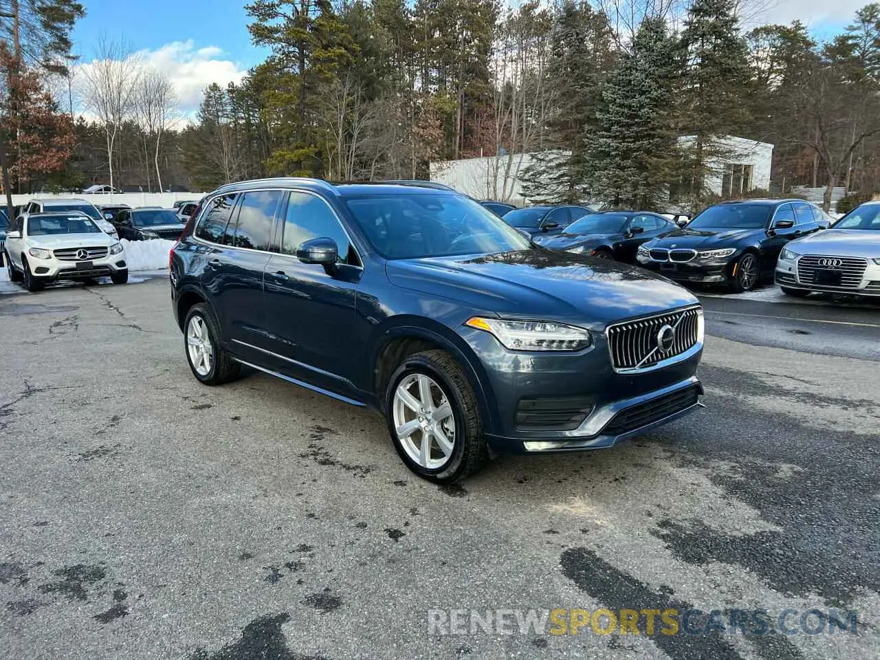 2 fotografías del automóvil dañado YV4L12PV0P1948505 VOLVO XC90 CORE 2023