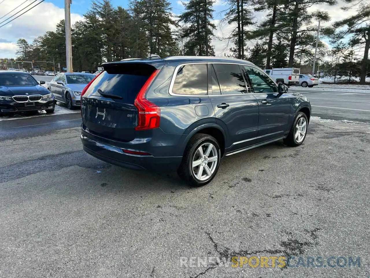 4 fotografías del automóvil dañado YV4L12PV0P1948505 VOLVO XC90 CORE 2023