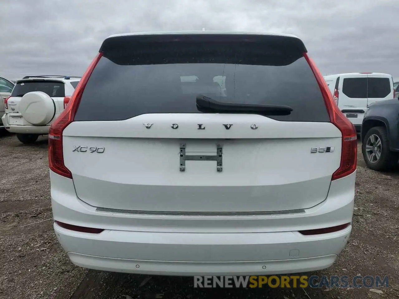 6 fotografías del automóvil dañado YV4L12PV1P1964762 VOLVO XC90 CORE 2023