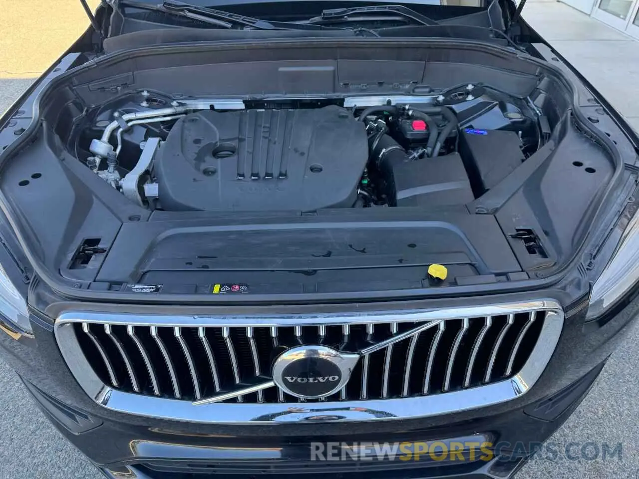 7 fotografías del automóvil dañado YV4L12PVXP1904480 VOLVO XC90 CORE 2023