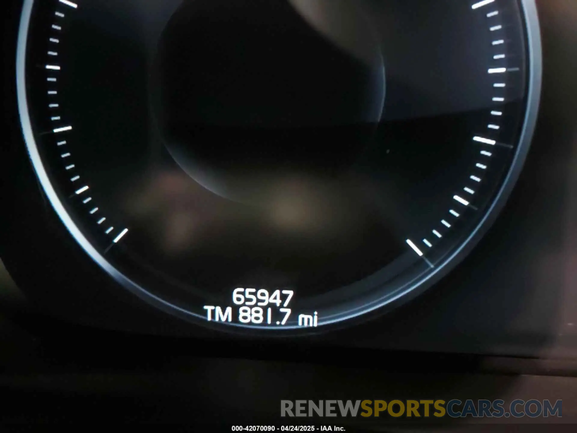 16 fotografías del automóvil dañado YV4BR00K9L1594955 VOLVO XC90 HYBRID 2020