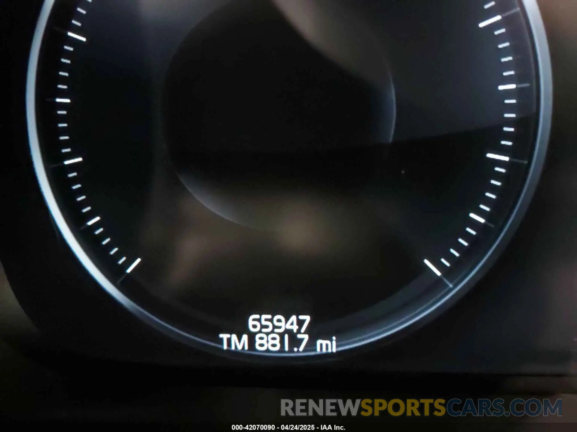 7 fotografías del automóvil dañado YV4BR00K9L1594955 VOLVO XC90 HYBRID 2020