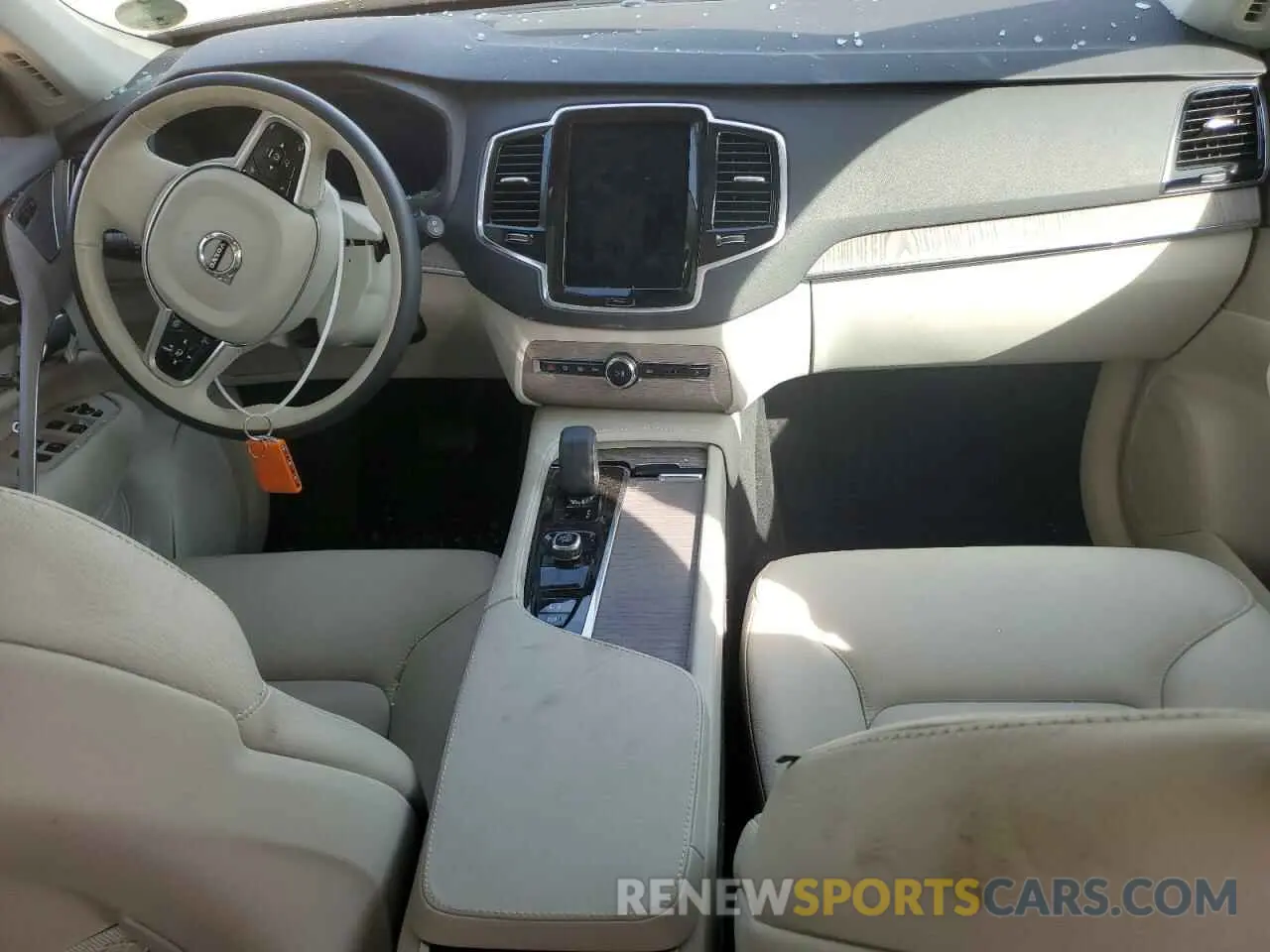 8 fotografías del automóvil dañado YV4062PN0P1907117 VOLVO XC90 PLUS 2023