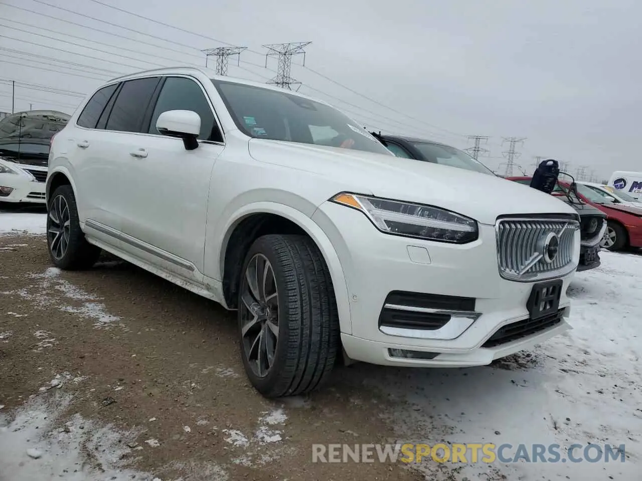 4 fotografías del automóvil dañado YV4062PN0P1918974 VOLVO XC90 PLUS 2023