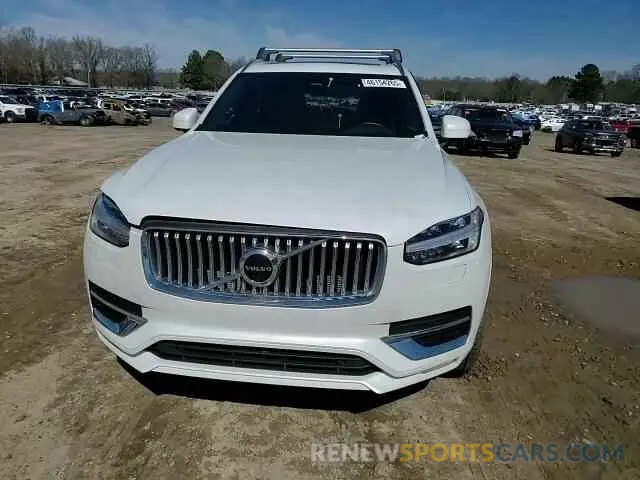 11 fotografías del automóvil dañado YV4062PN1P1972798 VOLVO XC90 PLUS 2023