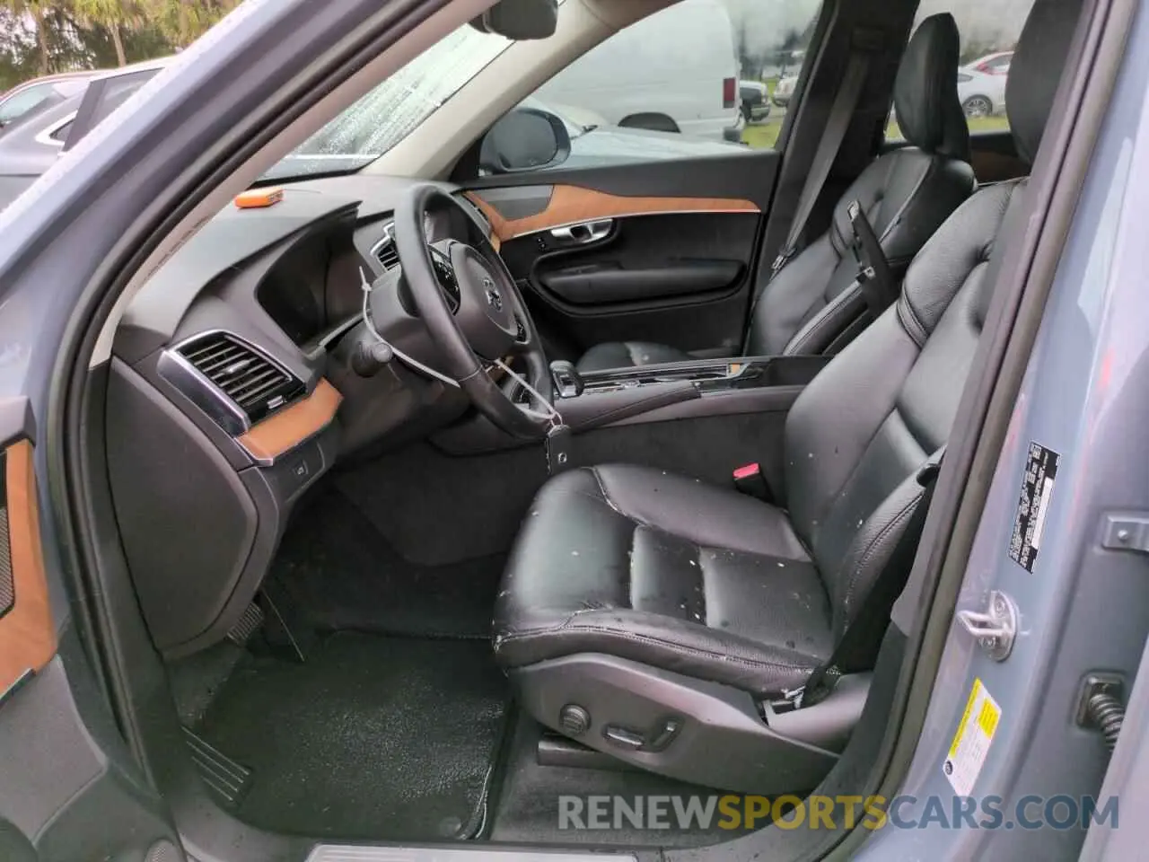 7 fotografías del automóvil dañado YV4062PN5P1961576 VOLVO XC90 PLUS 2023