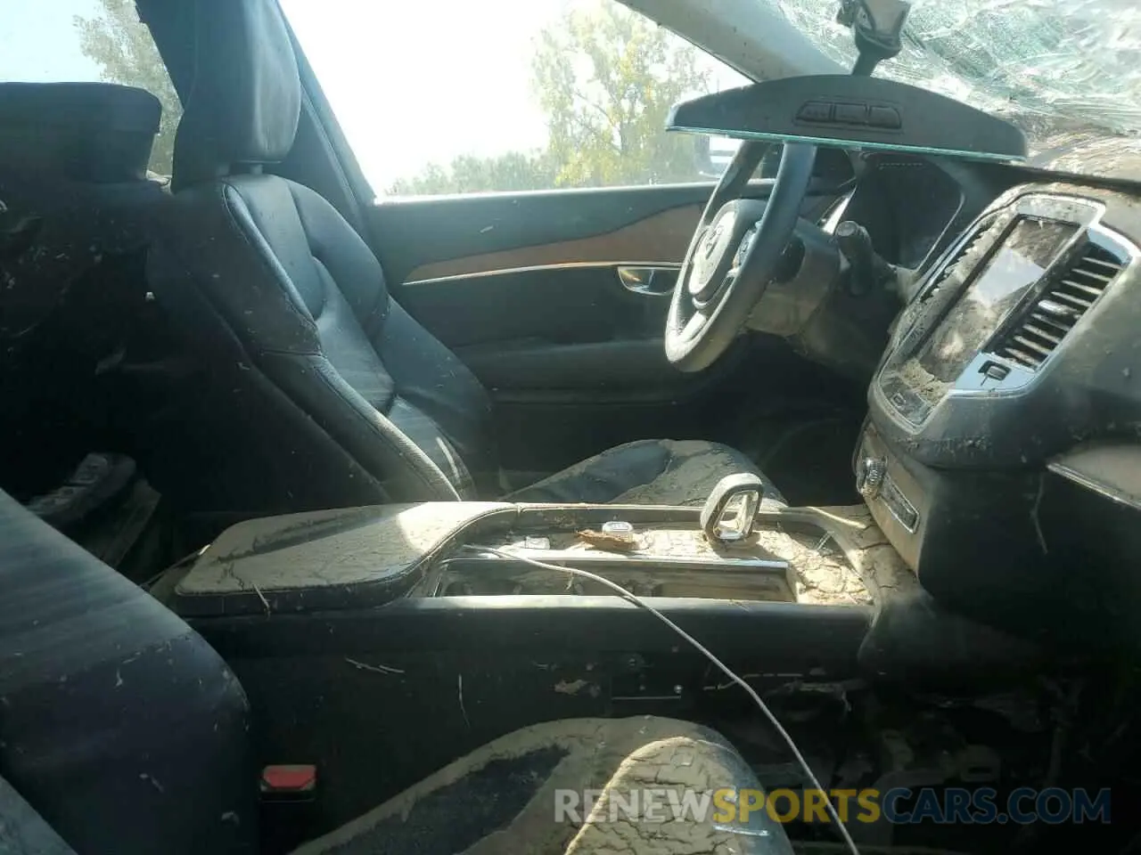 7 fotografías del automóvil dañado YV4L12PN3P1915112 VOLVO XC90 PLUS 2023