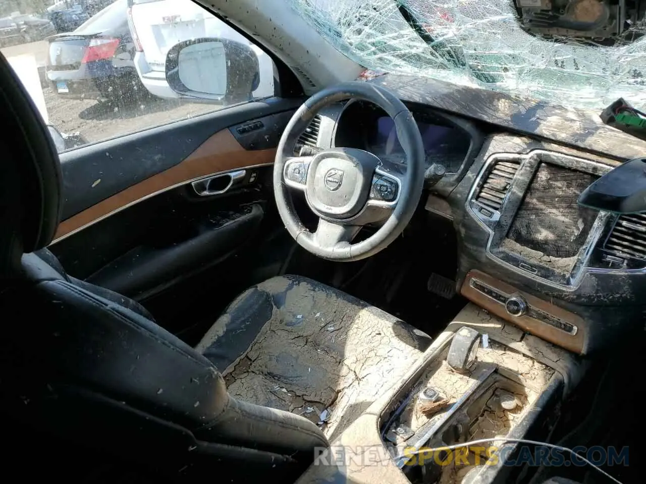 9 fotografías del automóvil dañado YV4L12PN3P1915112 VOLVO XC90 PLUS 2023