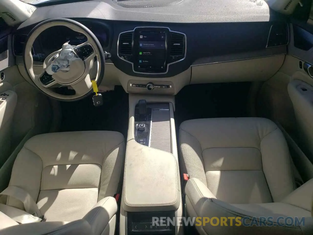 8 fotografías del automóvil dañado YV4H60CE7R1228591 VOLVO XC90 PLUS 2024