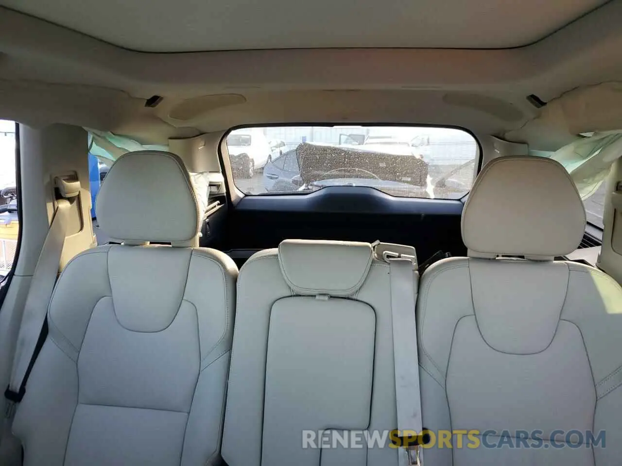 10 fotografías del automóvil dañado YV4H60CE9R1166515 VOLVO XC90 PLUS 2024