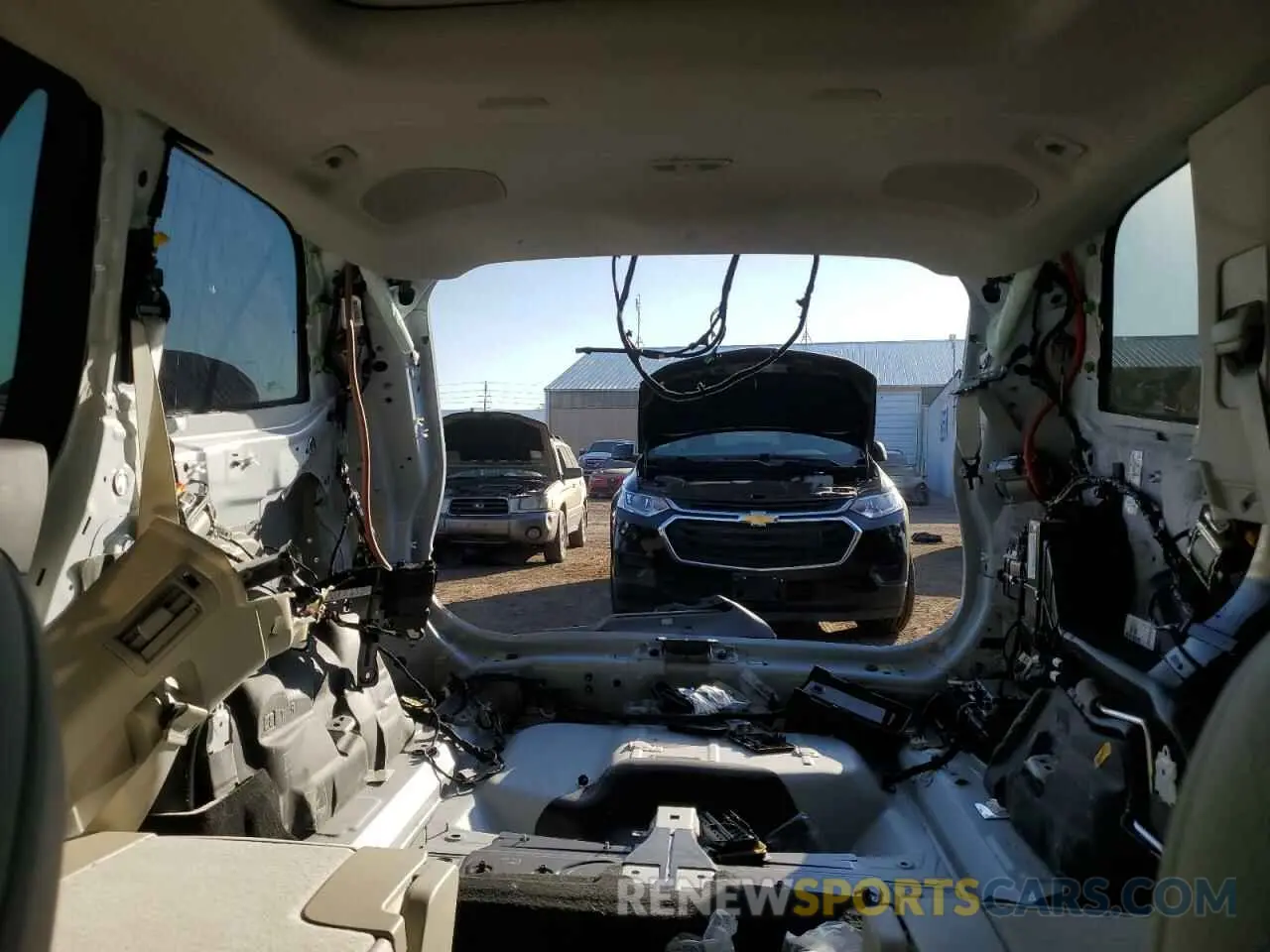 10 fotografías del automóvil dañado YV4H60LE6R1209420 VOLVO XC90 PLUS 2024