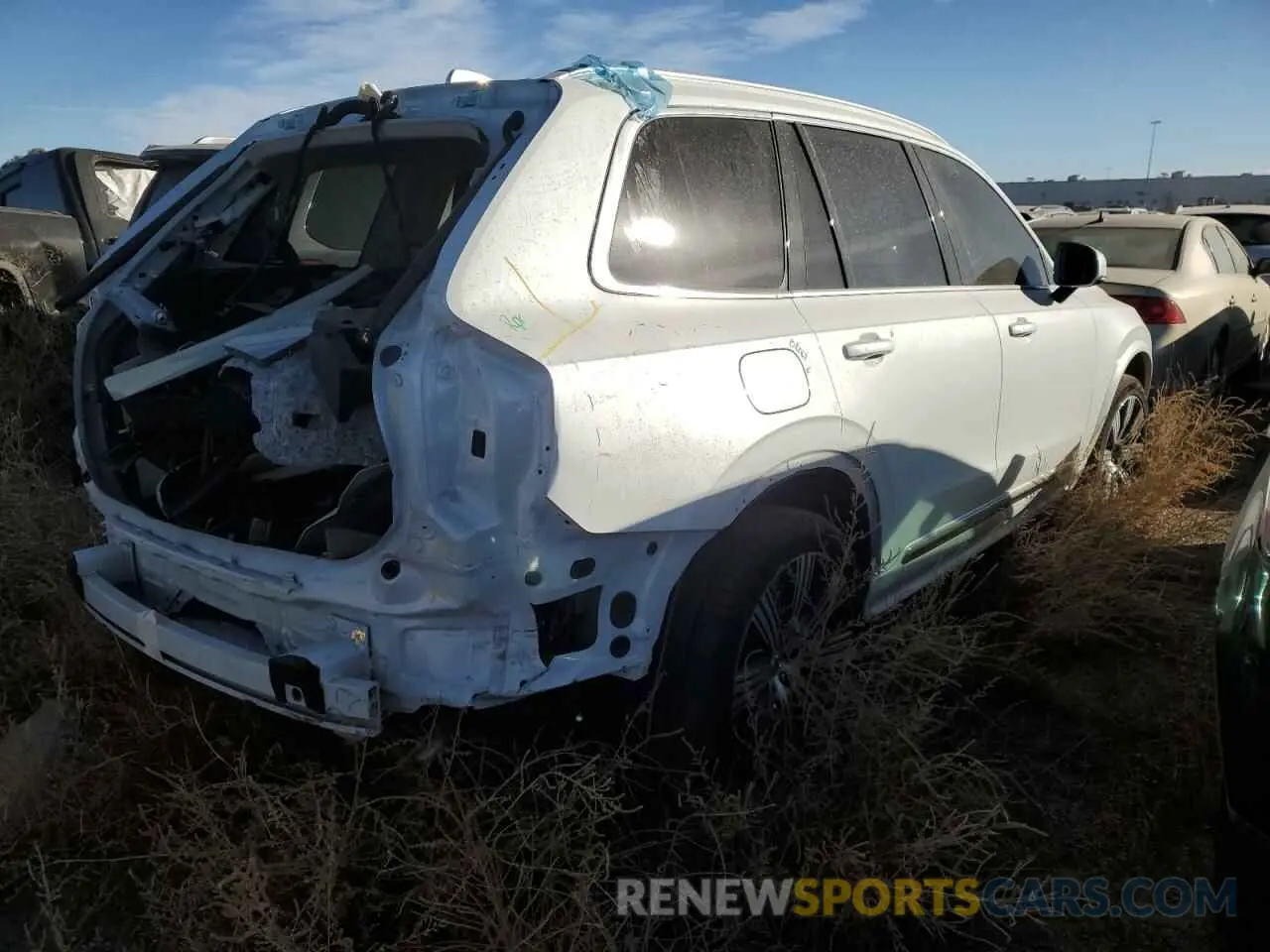 3 fotografías del automóvil dañado YV4H60LE6R1209420 VOLVO XC90 PLUS 2024