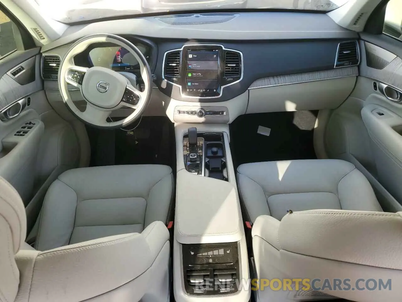 8 fotografías del automóvil dañado YV4H60LE6R1209420 VOLVO XC90 PLUS 2024