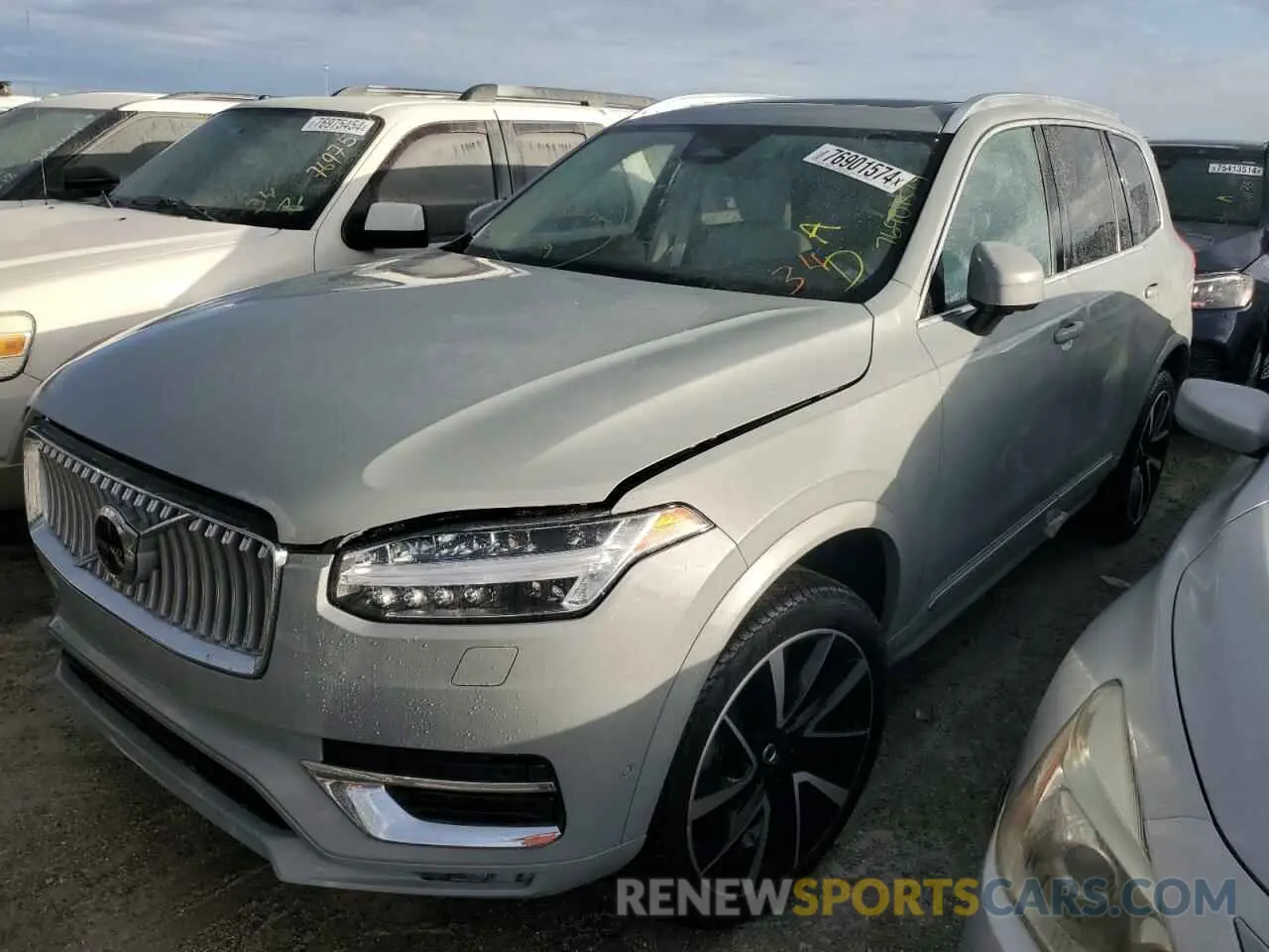 1 fotografías del automóvil dañado YV4L12PE0R1207631 VOLVO XC90 PLUS 2024