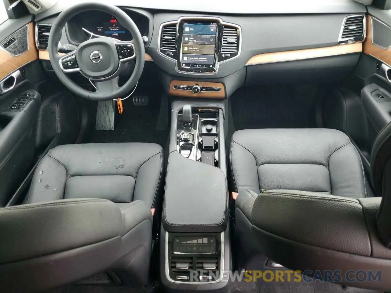 8 fotografías del automóvil dañado YV4L12PE0R1240466 VOLVO XC90 PLUS 2024