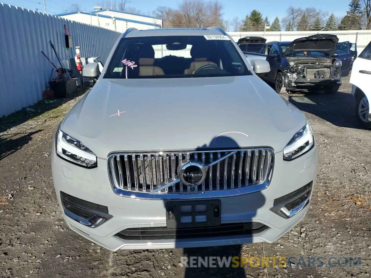 5 fotografías del automóvil dañado YV4L12PE2R1235477 VOLVO XC90 PLUS 2024