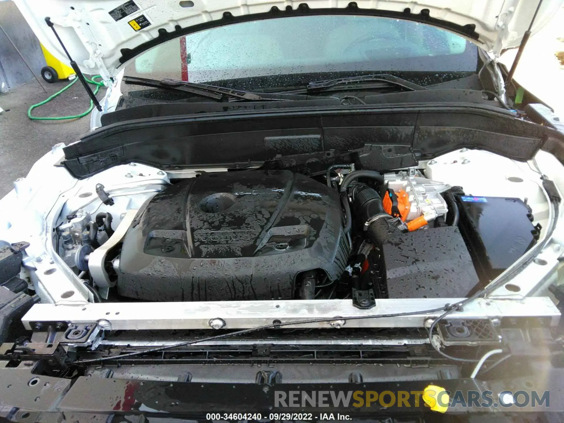 10 fotografías del automóvil dañado YV4H60CZ3N1825461 VOLVO XC90 RECHARGE 2022