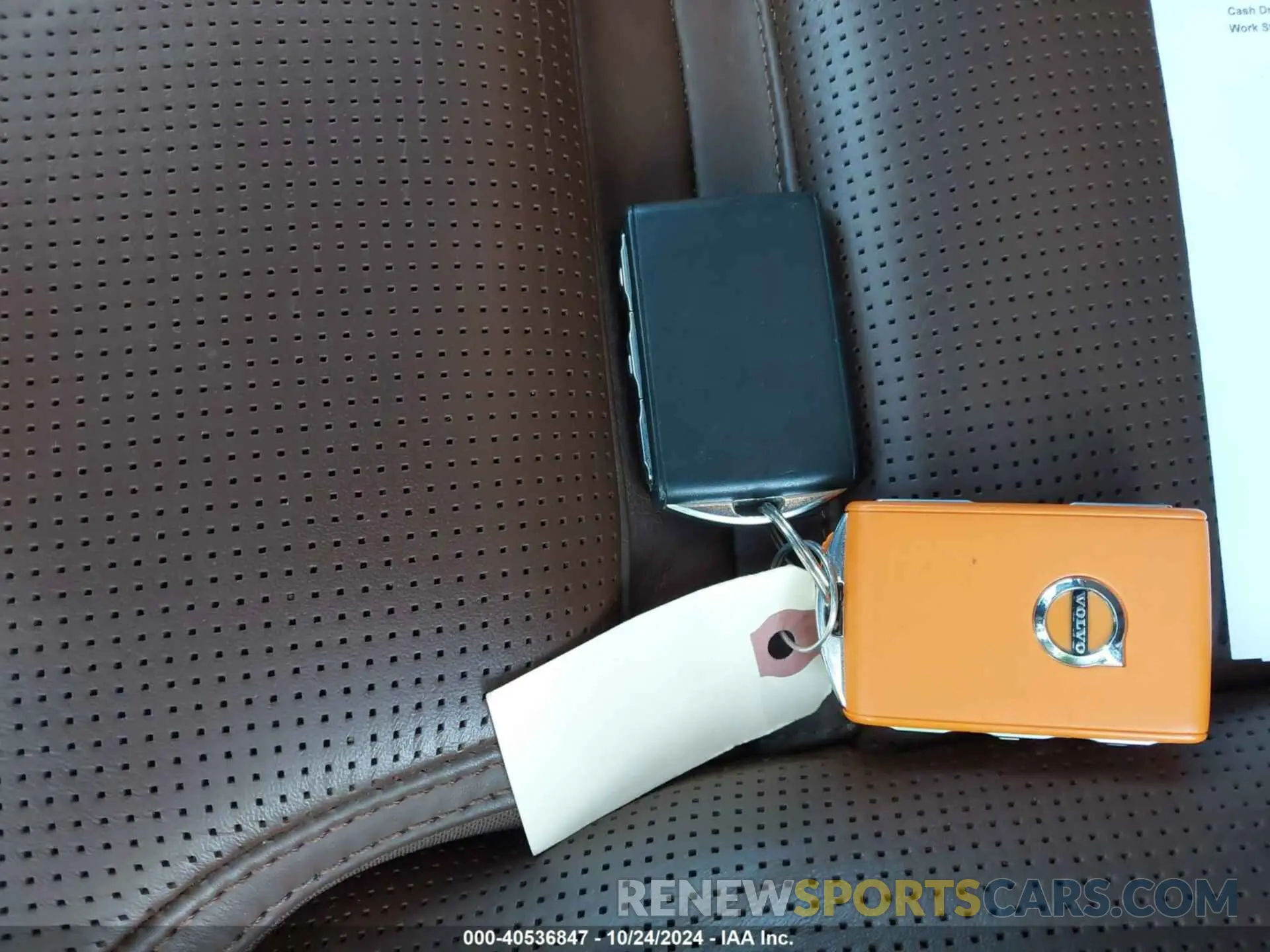 11 fotografías del automóvil dañado YV4BR0CL7M1765112 VOLVO XC90 RECHARGE PLUG-IN HYBRID 2021