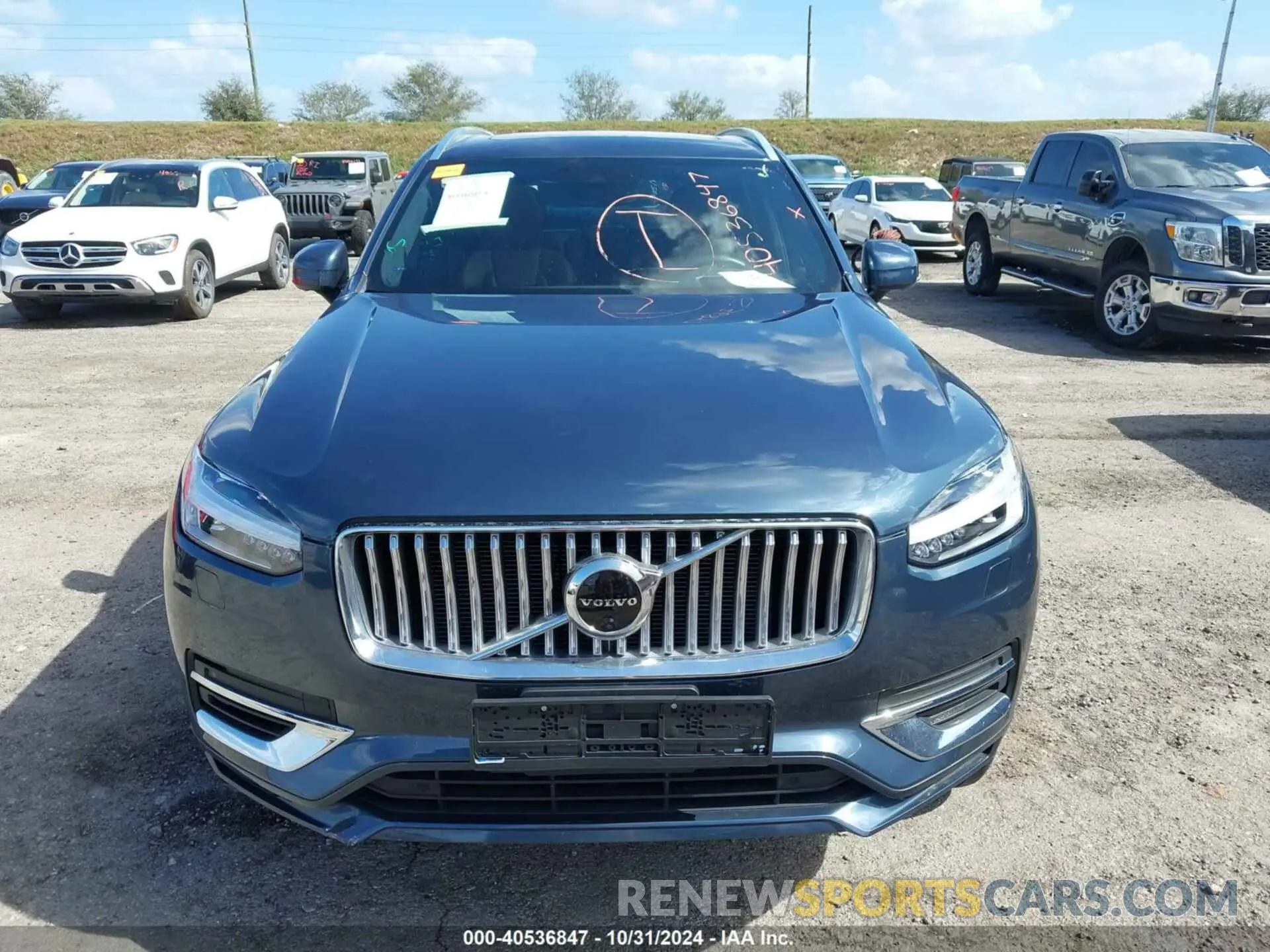 12 fotografías del automóvil dañado YV4BR0CL7M1765112 VOLVO XC90 RECHARGE PLUG-IN HYBRID 2021