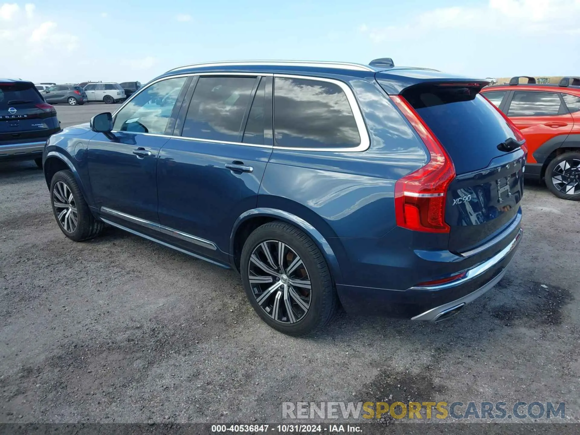 3 fotografías del automóvil dañado YV4BR0CL7M1765112 VOLVO XC90 RECHARGE PLUG-IN HYBRID 2021