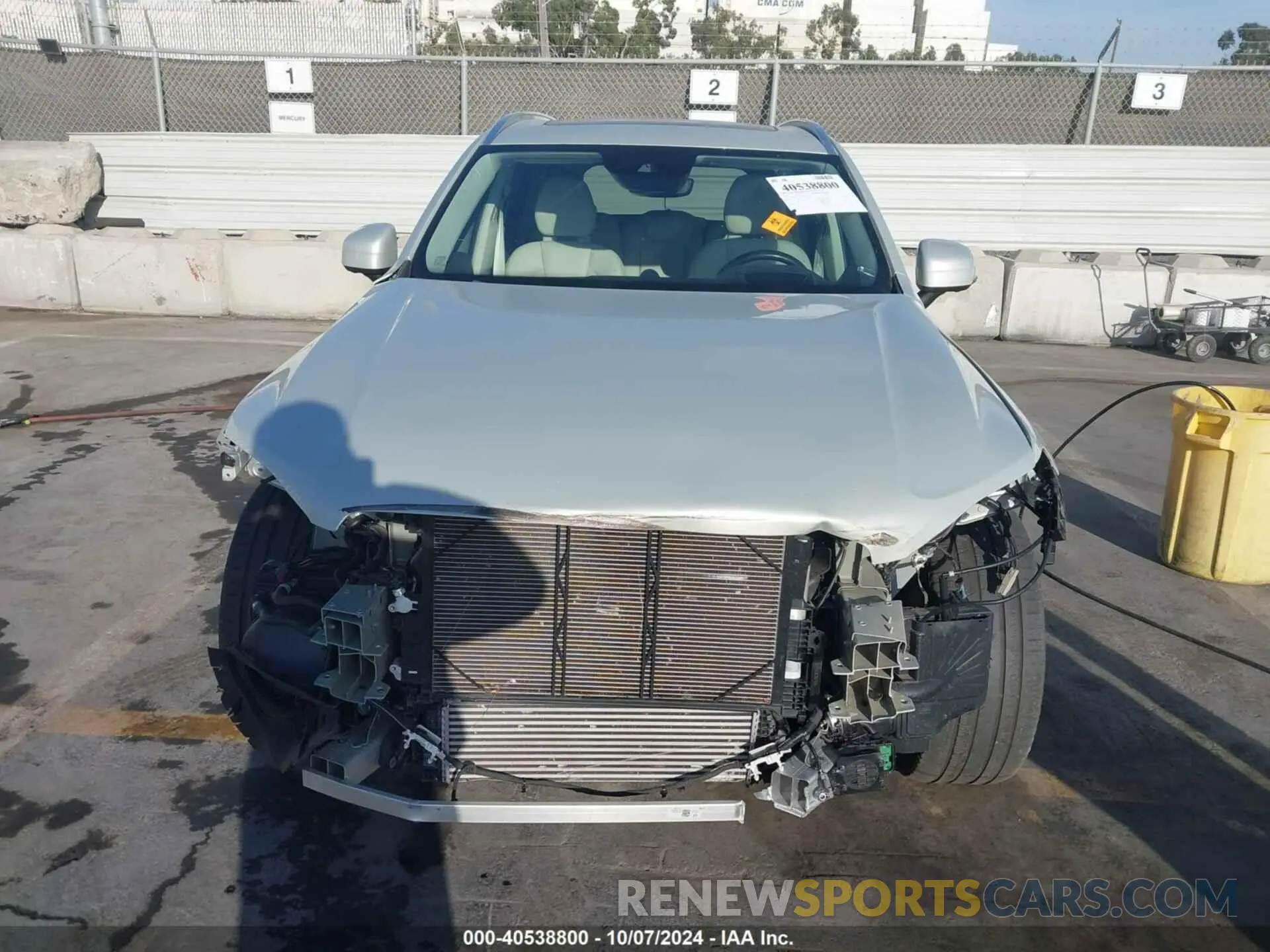 12 fotografías del automóvil dañado YV4BR0CL7N1814892 VOLVO XC90 RECHARGE PLUG-IN HYBRID 2022