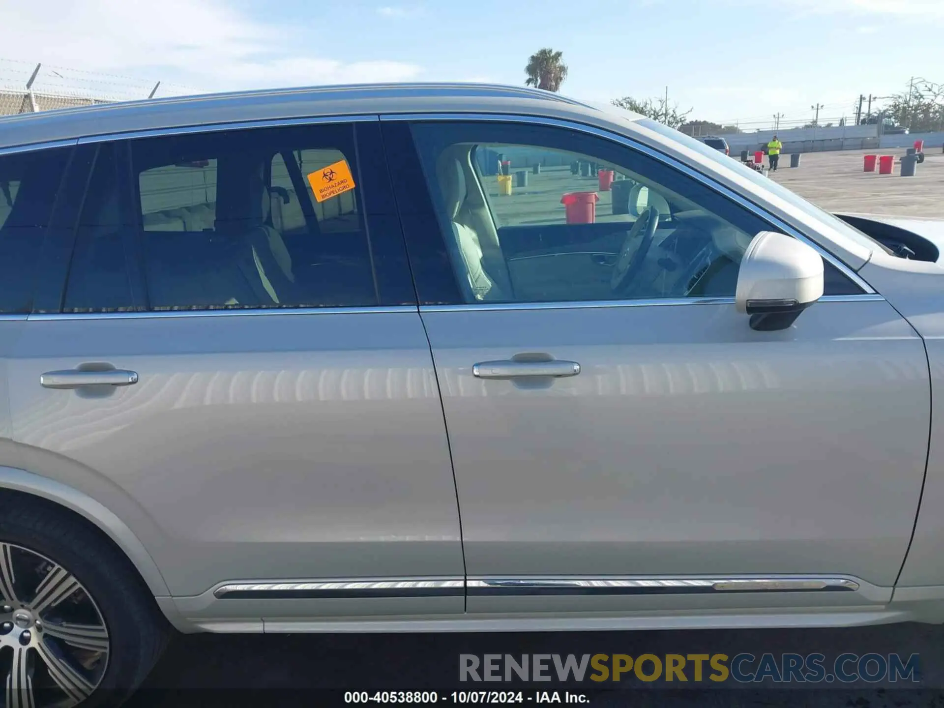 13 fotografías del automóvil dañado YV4BR0CL7N1814892 VOLVO XC90 RECHARGE PLUG-IN HYBRID 2022