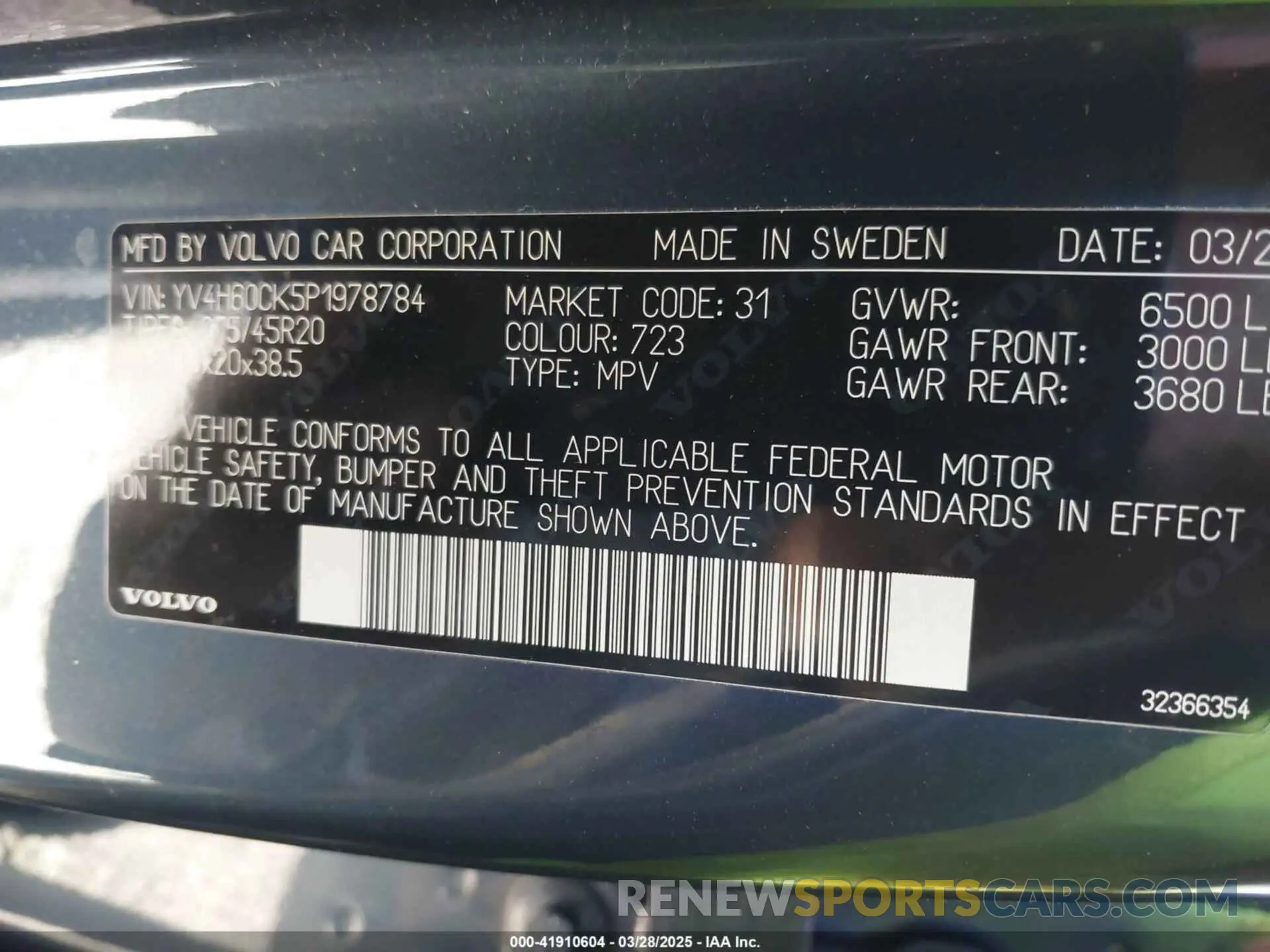 9 fotografías del automóvil dañado YV4H60CK5P1978784 VOLVO XC90 RECHARGE PLUG-IN HYBRID 2023