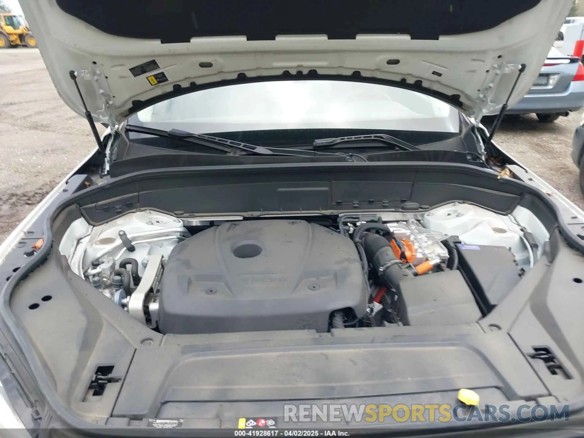 10 fotografías del automóvil dañado YV4H60CW7P1925202 VOLVO XC90 RECHARGE PLUG-IN HYBRID 2023