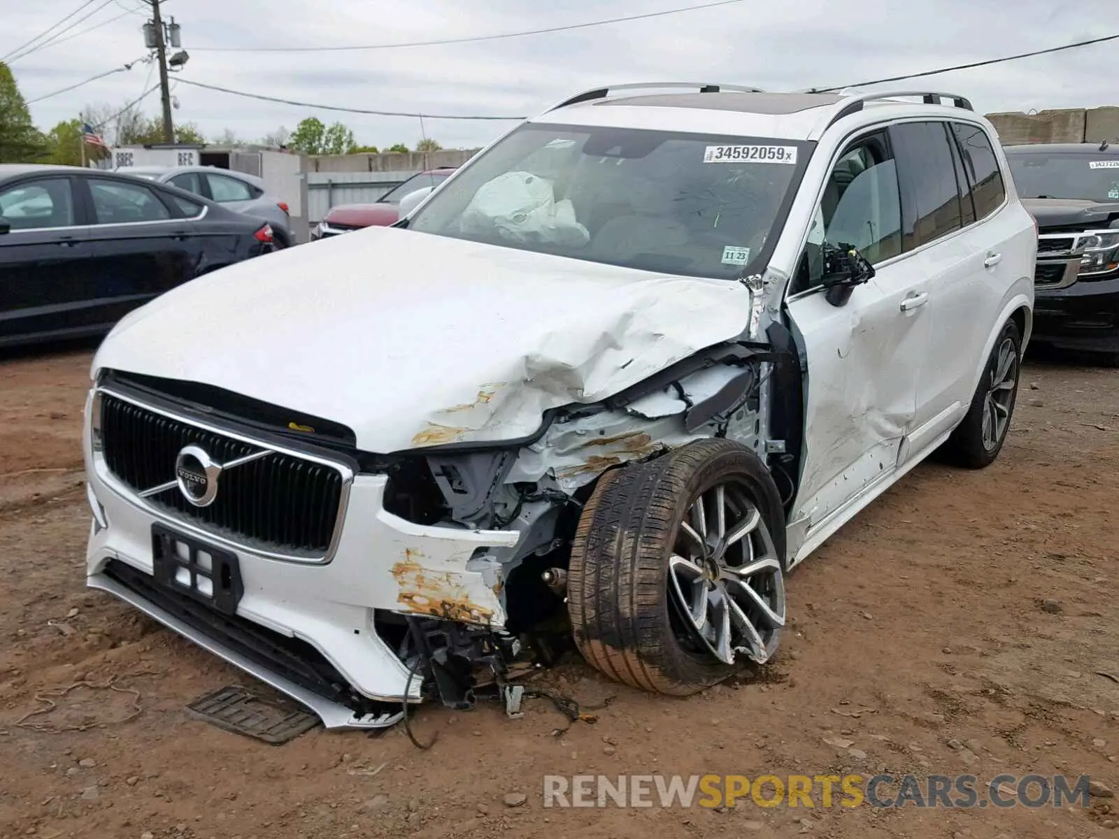 2 fotografías del automóvil dañado YV4A22PK1K1457864 VOLVO XC90 T6 2019