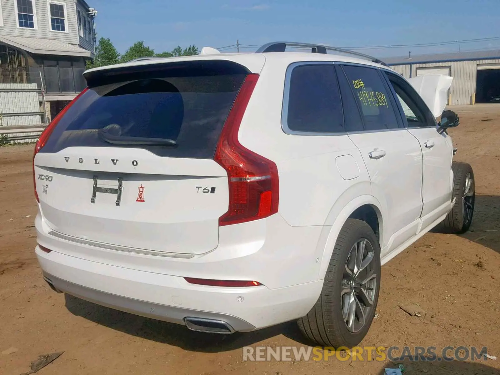 4 fotografías del automóvil dañado YV4A22PK7K1460641 VOLVO XC90 T6 2019