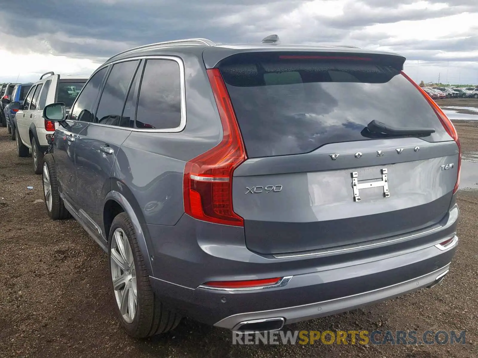 3 fotografías del automóvil dañado YV4A22PL4K1449038 VOLVO XC90 T6 2019