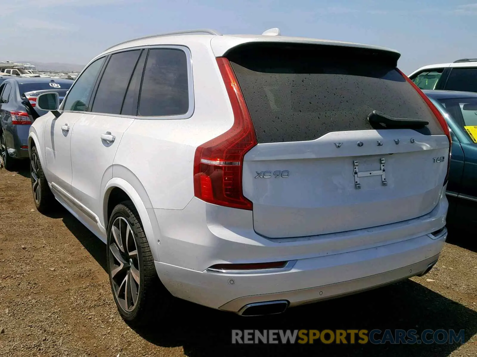 3 fotografías del automóvil dañado YV4A22PL8K1449673 VOLVO XC90 T6 2019