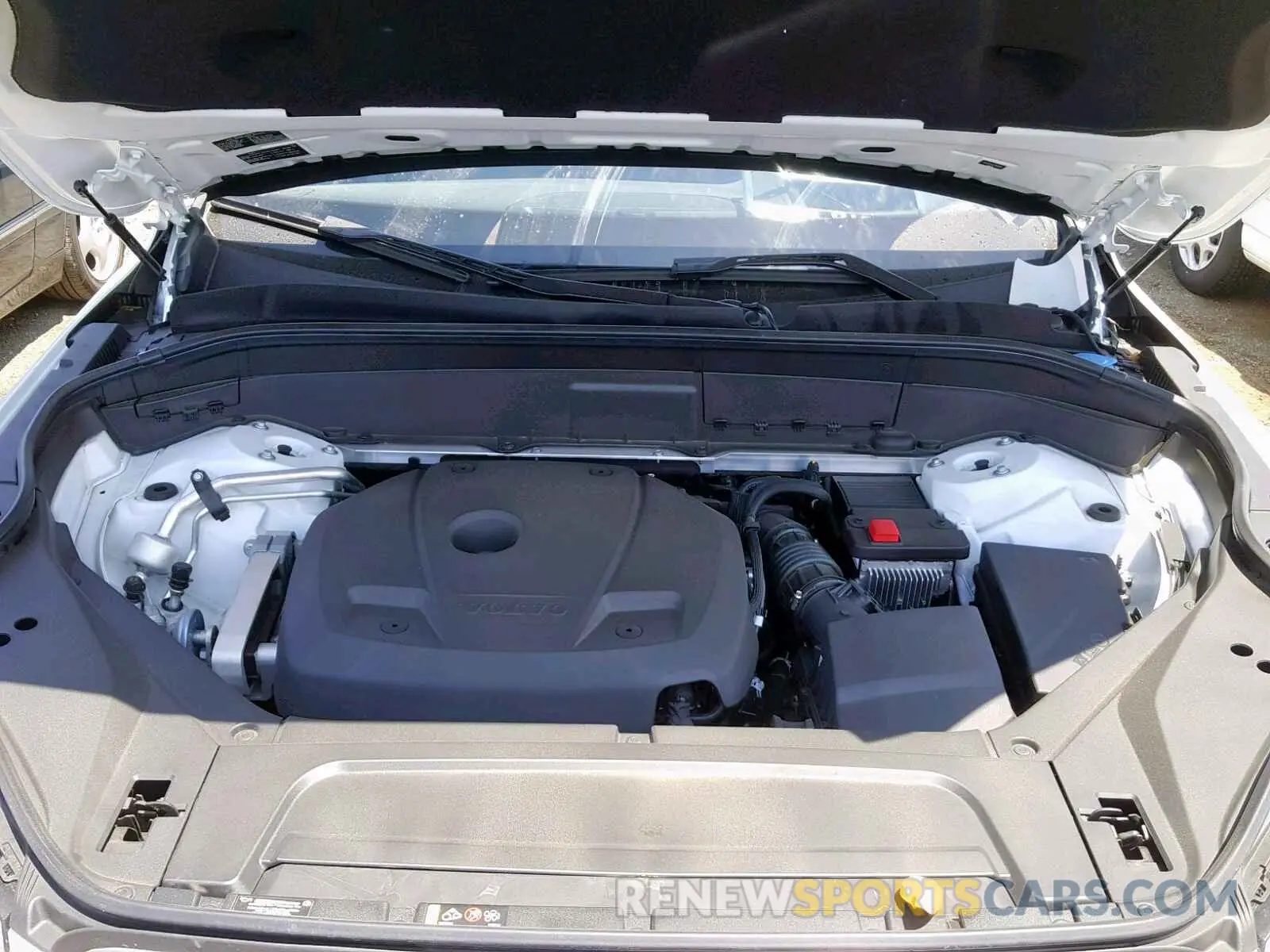 7 fotografías del automóvil dañado YV4A22PL8K1449673 VOLVO XC90 T6 2019