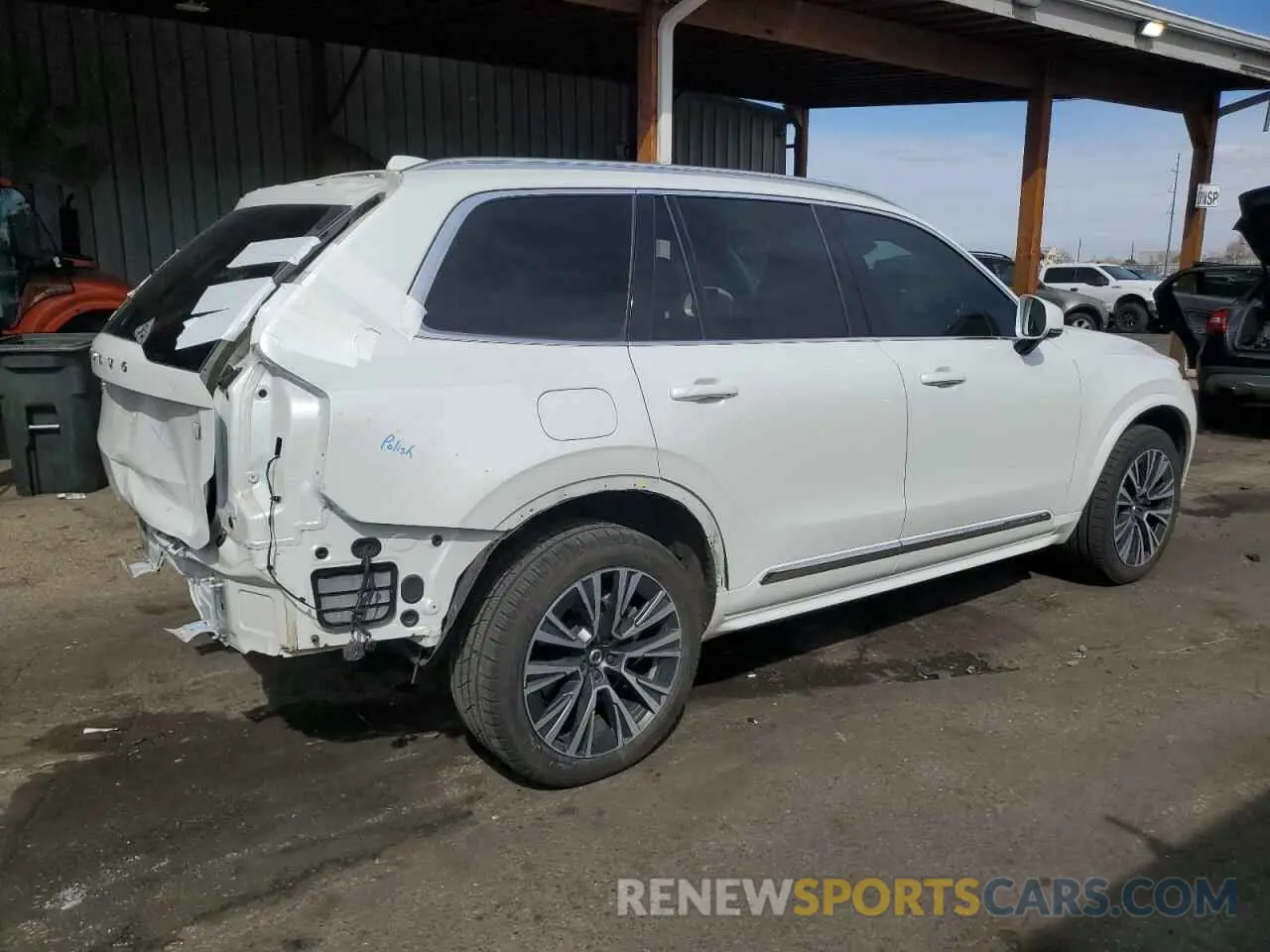 3 fotografías del automóvil dañado YV4BR00KXM1711511 VOLVO XC90 T8 RE 2021