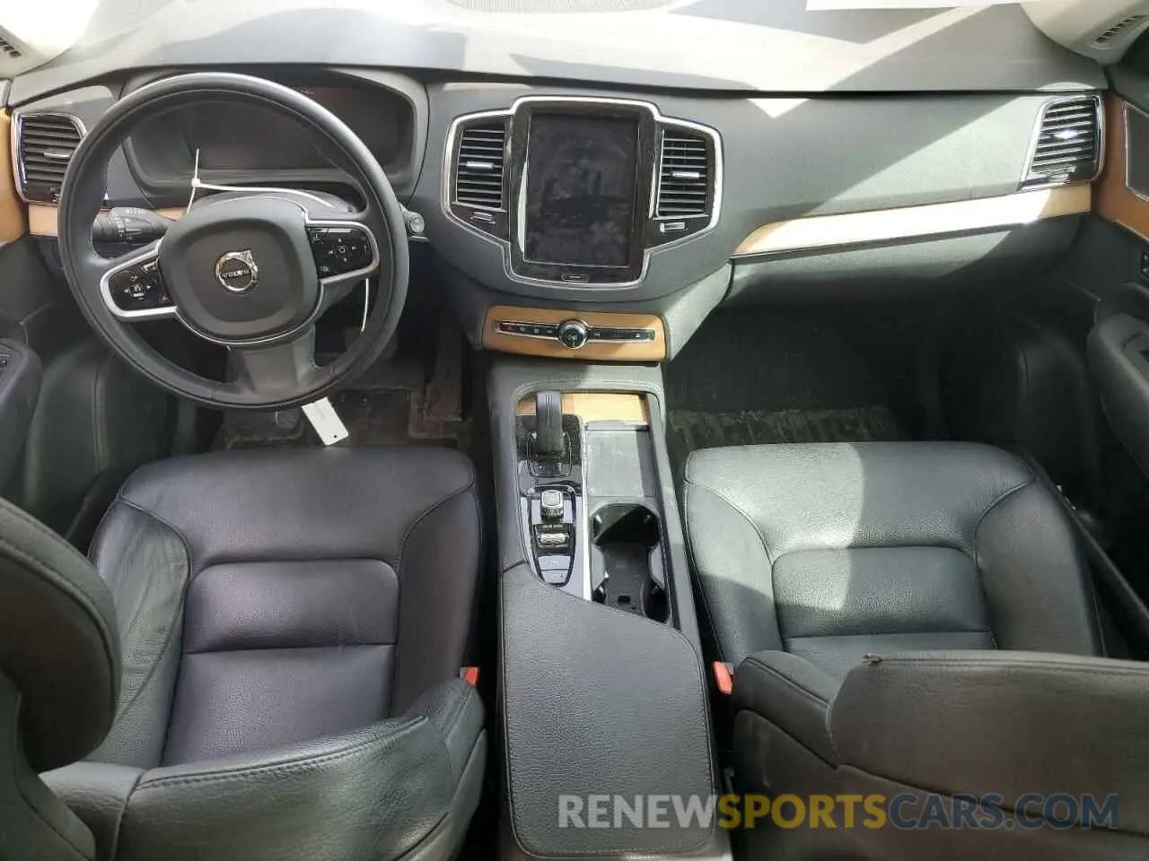 8 fotografías del automóvil dañado YV4BR00KXM1711511 VOLVO XC90 T8 RE 2021
