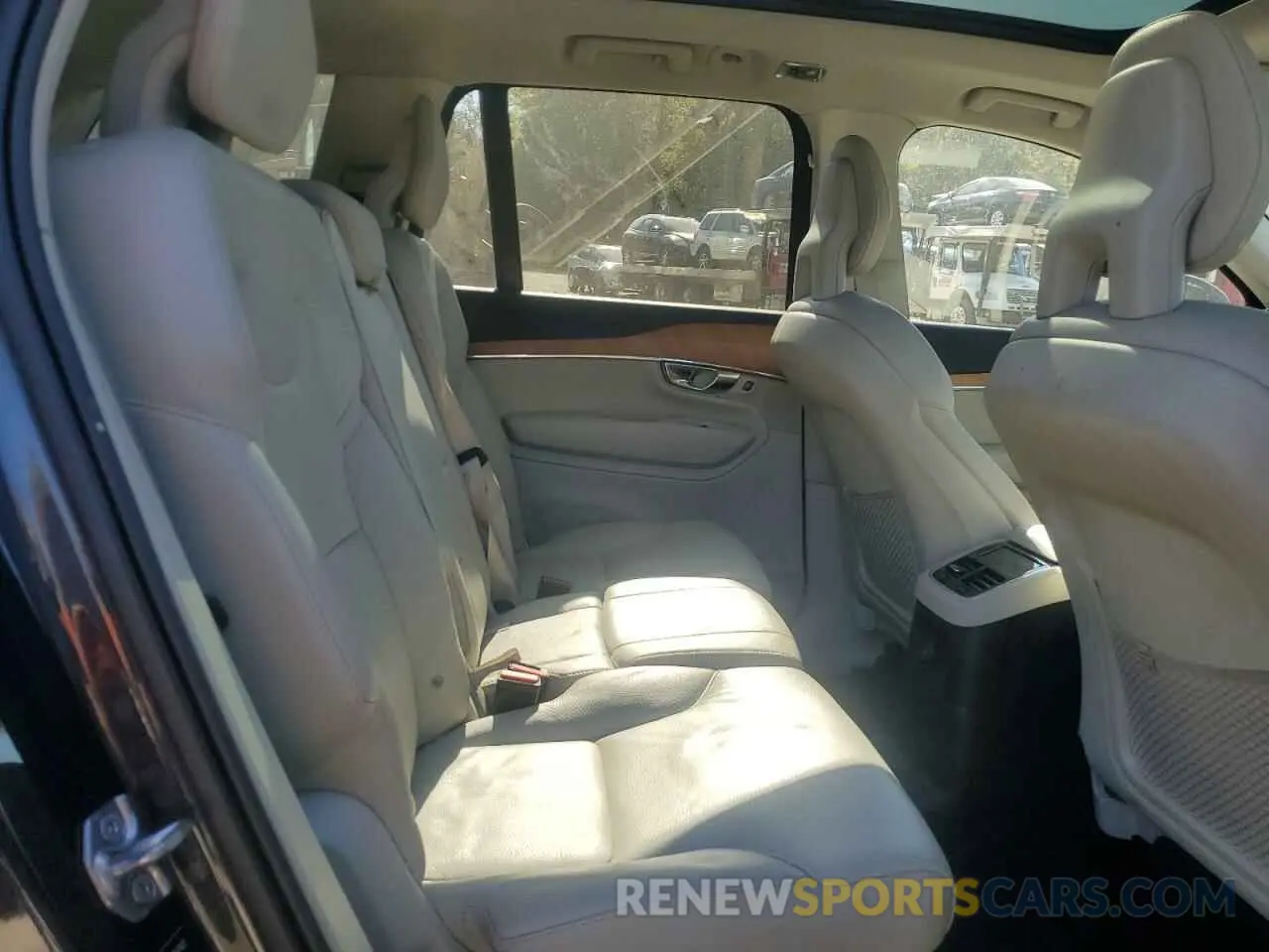 11 fotografías del automóvil dañado YV4BR0CK4M1747402 VOLVO XC90 T8 RE 2021